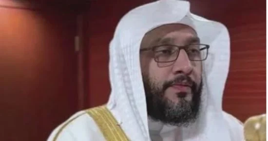 وفاة مؤذن المسجد الحرام الشيخ إبراهيم المدني